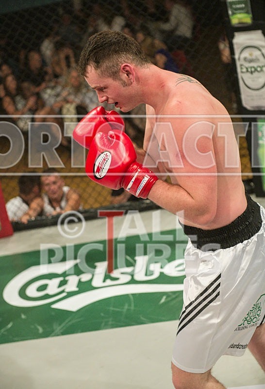 Lock-in Guernsey_2013_Bout-2-33 - BOUT-2