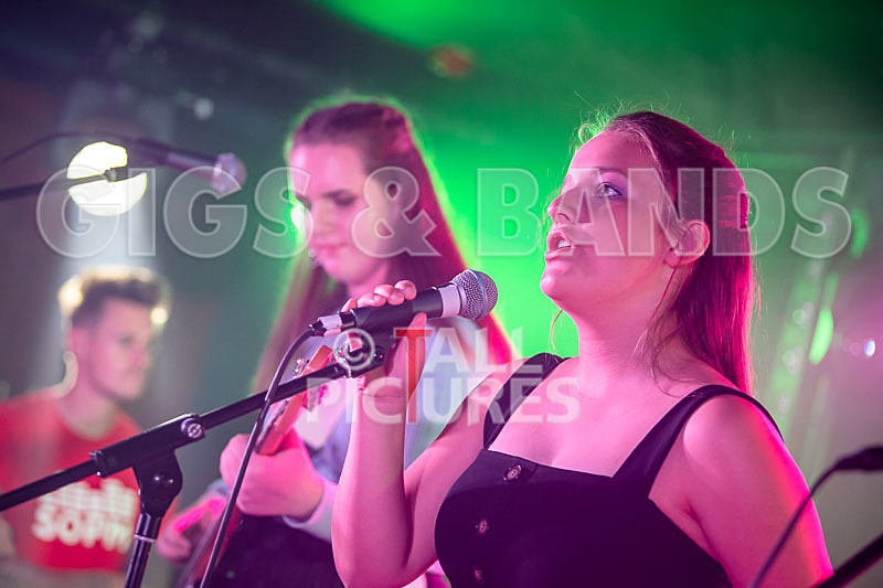 Ultraviolet-6 - ULTRAVIOLET