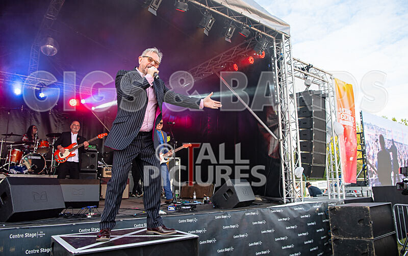 The Devotees-137 - THE DEVOTEES