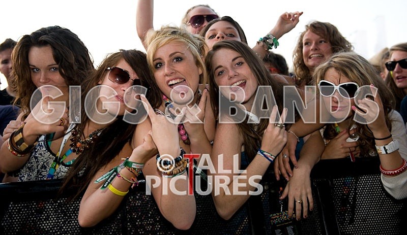 J_Live_Atmosphere-9 - JERSEY LIVE ATMOSPHERE 2008