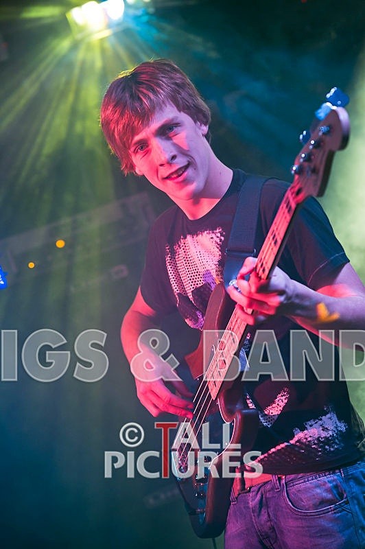 9 Lives-12 - 9 LIVES