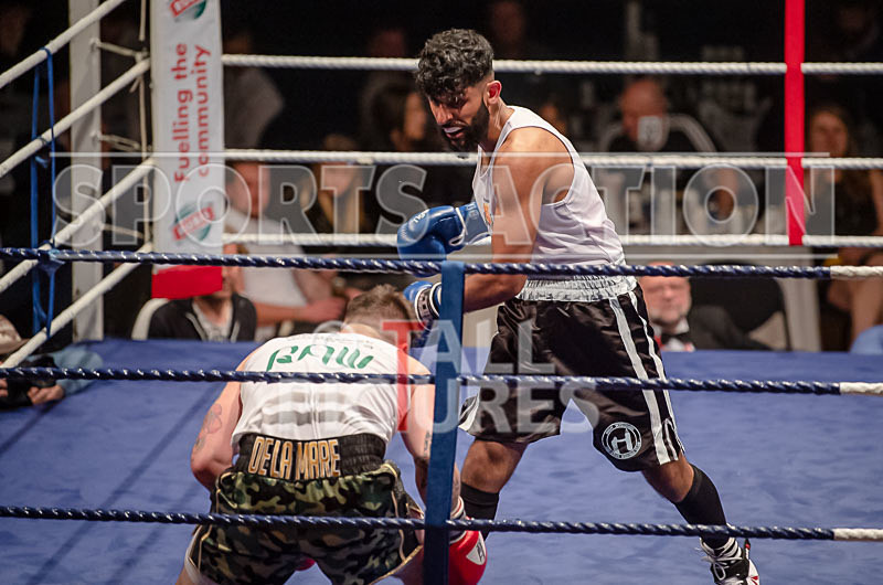 BOUT- 20 - Casey De La Mare v Amar Kayani-21 - BOUT-20 - Casey De La Mare v Amar Kayani