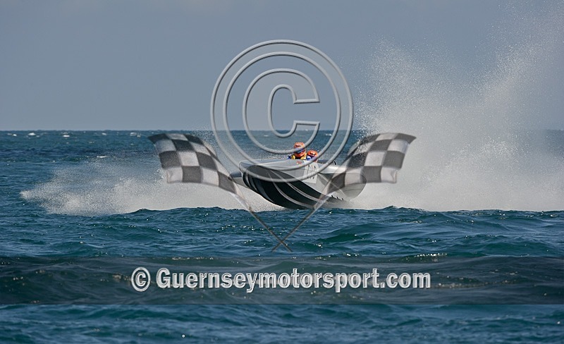 Guernsey Powerboat Racing 23-07-11-67 - ROUND-5 JETHOU COURSE