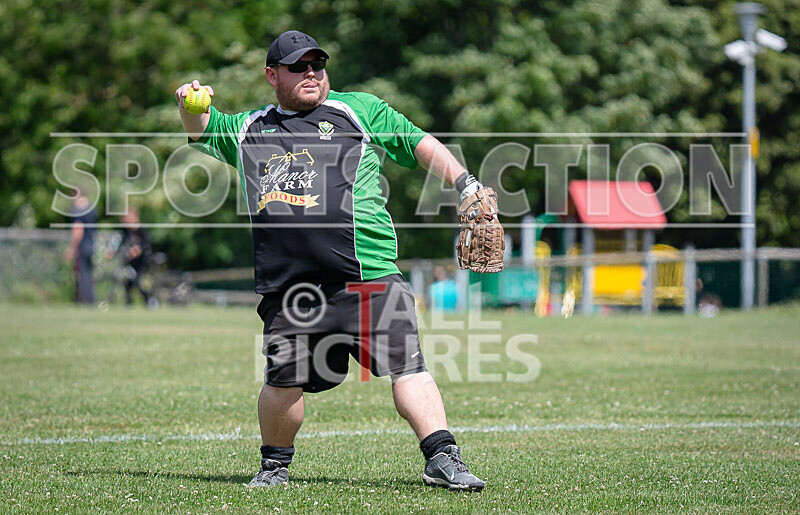 Manor Farm Donkeys v Tomahawks-33 - MANOR FARM DONKEYS v TOMAHAWKS