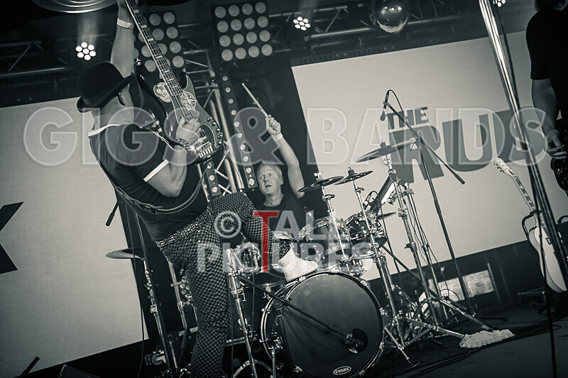 Rubix Eighties Explosion_2020-18 - THE RUBIX_EIGHTIES EXPERIENCE 2020