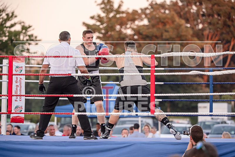 BOUT-13- Luke Skovronek v Jonny JB Burnard-2 - BOUT-13 Luke Skovronek v Jonny 'JB' Burnard