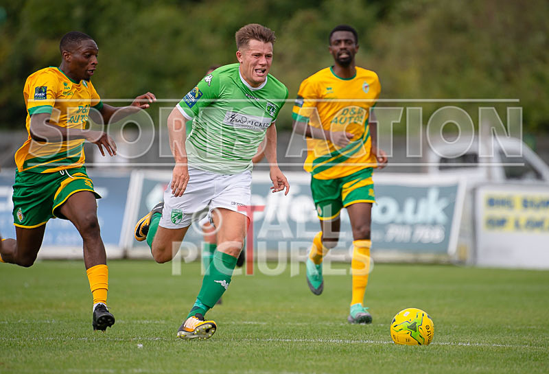 Guernsey FC v Ashford United-36 - GUERNSEY FC v ASHFORD UNITED
