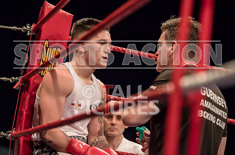 BOUT-11_Casey De La Mare v Zohaib Hanif-16 - BOUT-11_Casey De La Mare v Zohaib Hanif