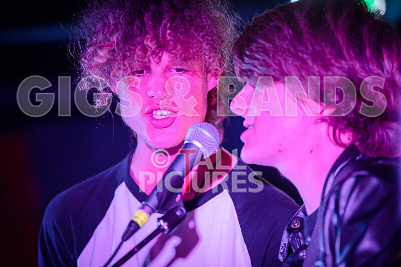 Australian Death Roach-34 - AUSTRALIAN DEATH ROACH