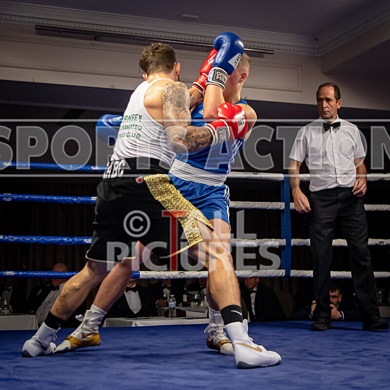BOUT 10_Billy Le Poullain v Josh Bridges-25 - BOUT 10_Billy Le Poullain v Josh Bridges