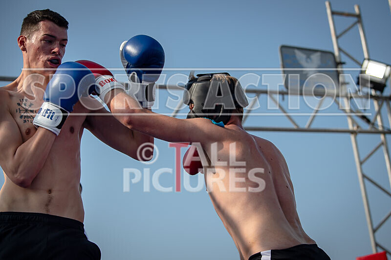 BOUT 4 - Alex -Quarter Pounder- Finer v Chris -Granite- Gavey-22 - BOUT 4 - Alex 'Quarter Pounder' Finer v Chris 'Granite' Gavey