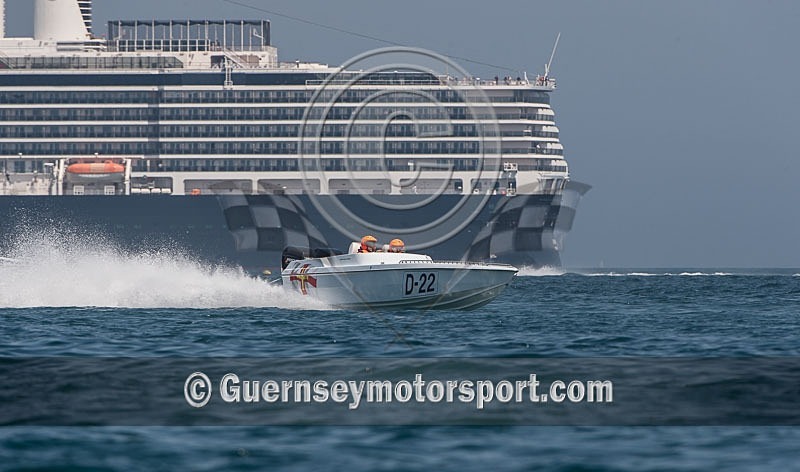 Powerboats_2013_Race-3-106 - RACE-3 LOWER HEADS