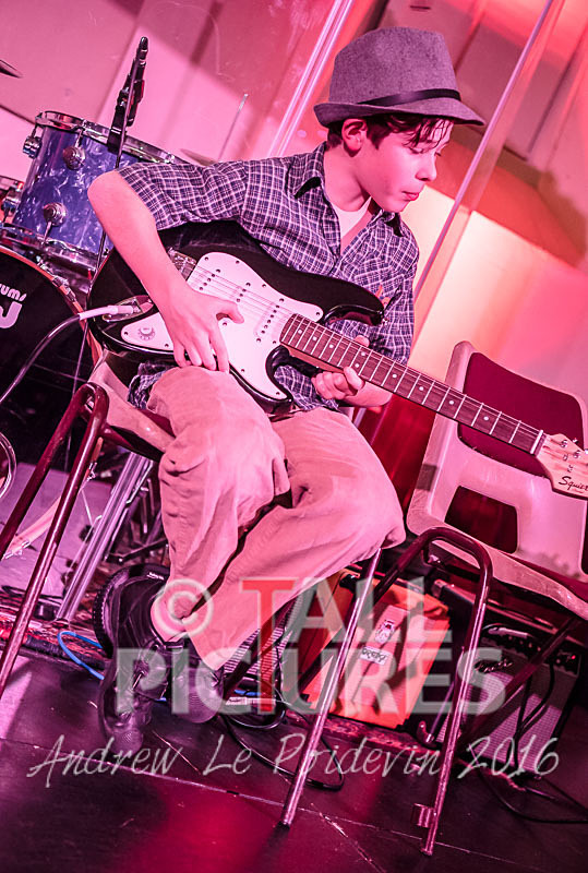 SoPM Christmas Concert 2016-23 - SCHOOL OF POPULAR MUSIC CHRISTMAS CONCERT 2016