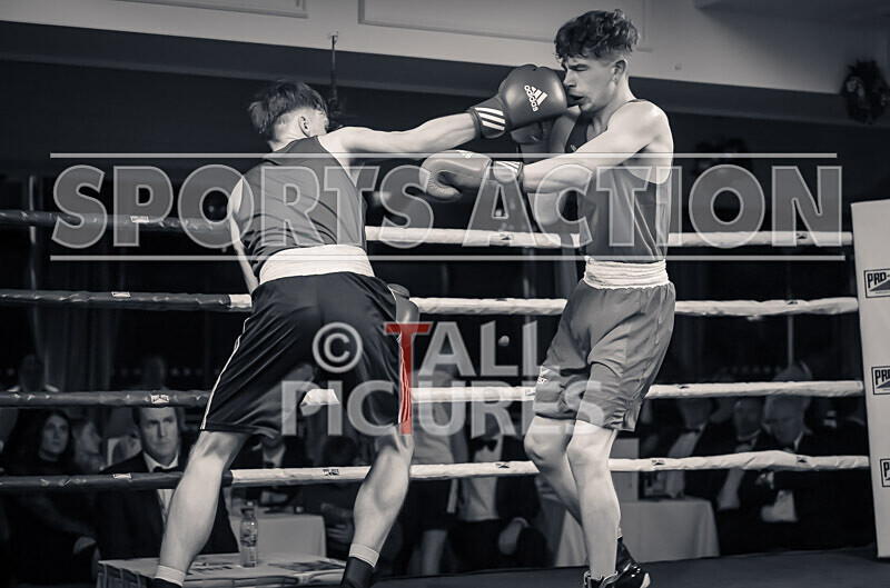 BOUT- 6_Aaron Gallichan v Andrew Kingston-13 - BOUT: 6_Aaron Gallichan v Andrew Kingston