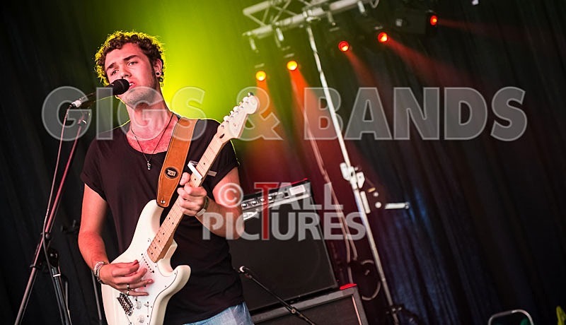 Twelve Ton Trouble-15 - TWELVE TON TROUBLE