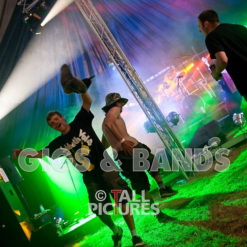 Peppered Ants Legs-26 - PEPPERED ANT LEGS at GREENMAN CHAOS 2009