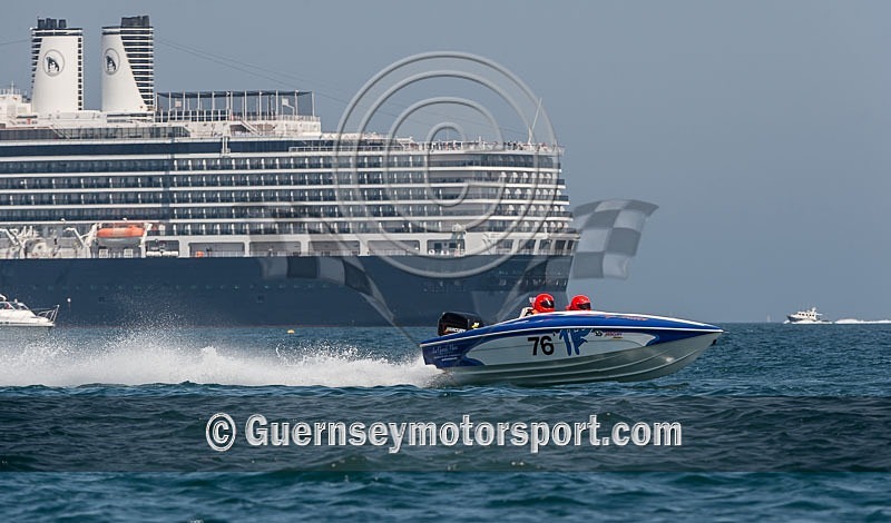 Powerboats_2013_Race-3-130 - RACE-3 LOWER HEADS