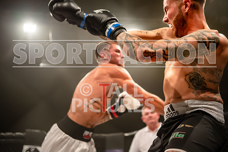 BOUT-4- Callum Le Moignan v Shane Taylor-7 - BOUT-4- Callum Le Moignan v Shane Taylor