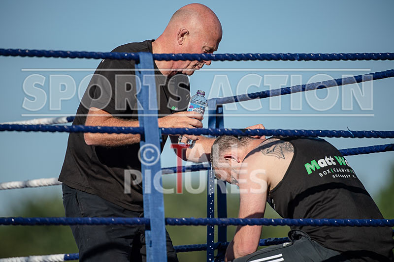 BOUT-4 Steve The Predator Le Prevost v Sean Gauvain-16 - BOUT-4 Steve 'The Predator' Le Prevost v Sean Gauvain