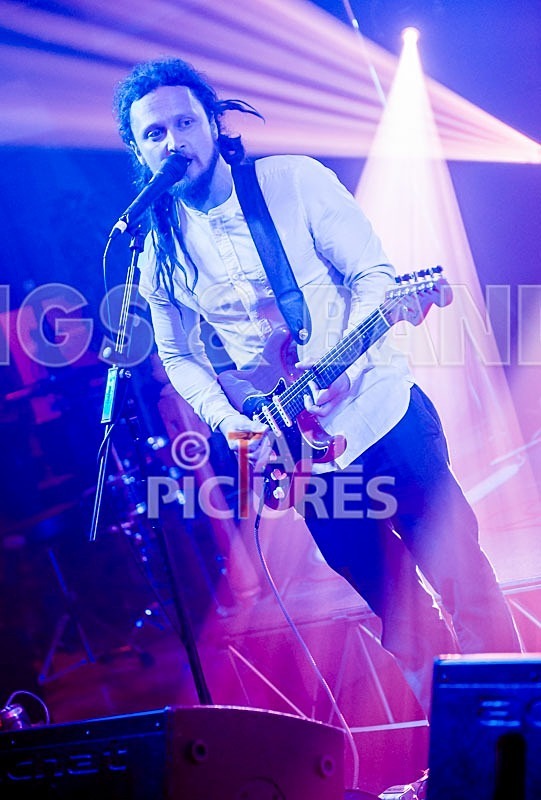 Lloyd Yates-30 - LLOYD YATES