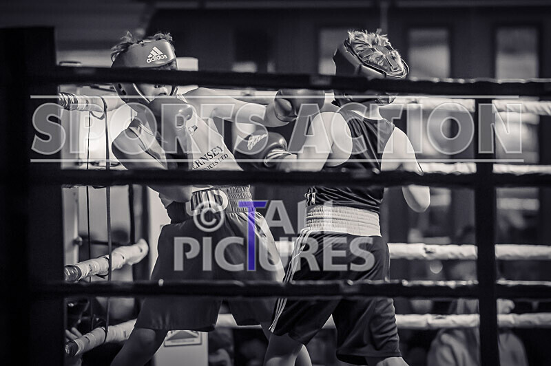 BOUT- 2 - Larsson Doherty v Henry Worsley-5 - BOUT: 2 - Larsson Doherty v Henry Worsley