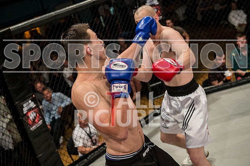 Cage Fighting_2012_Bout 4-6 - BOUT-4