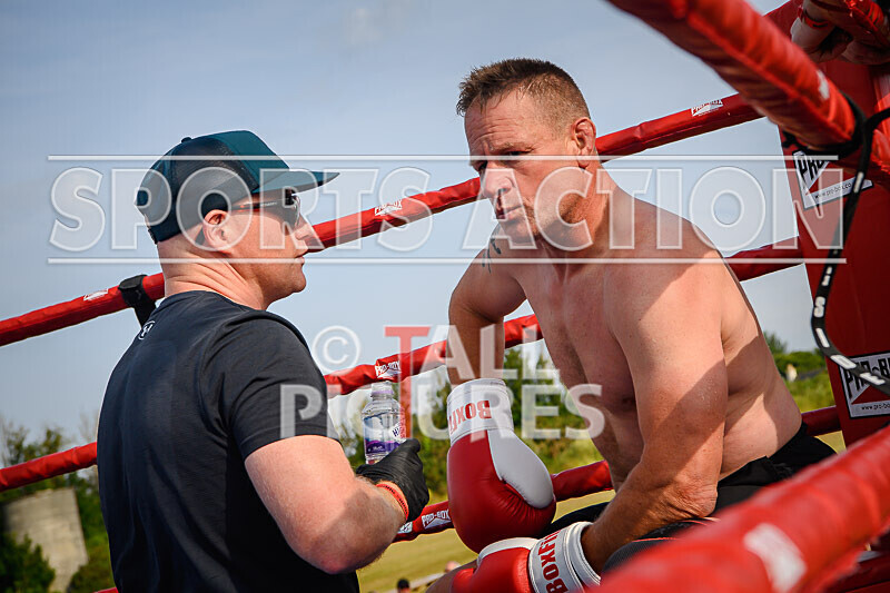 BOUT 7 - Luke Graham v Jan the Dutch Destroyer Dame-26 - BOUT 7 - Luke Graham v Jan 'the Dutch Destroyer' Dame