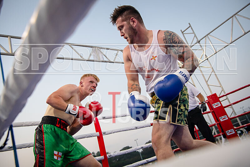 BOUT 17 - Luke Robert v Casey De La Mare-13 - BOUT 17 - Luke Robert v Casey De La Mare