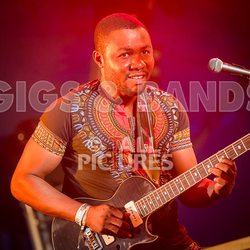 Jupiter Okwess-36 - JUPITER & OKWESS