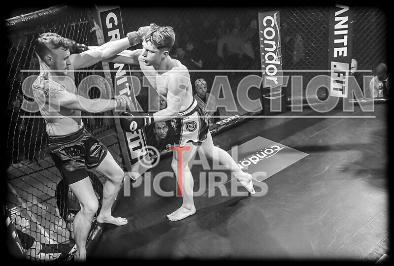 BOUT- 6 - Fin Aitkin v Pharrell Taylor-21 - BOUT 6 - Fin Aitkin v Pharrell Taylor