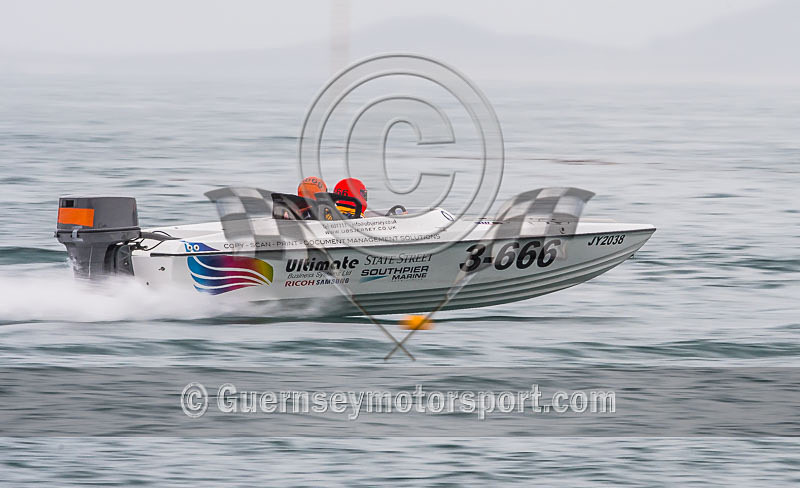 Powerboats_08-10-2016-72 - GPA STANLEY GIBBONS SERIES_RACE-9