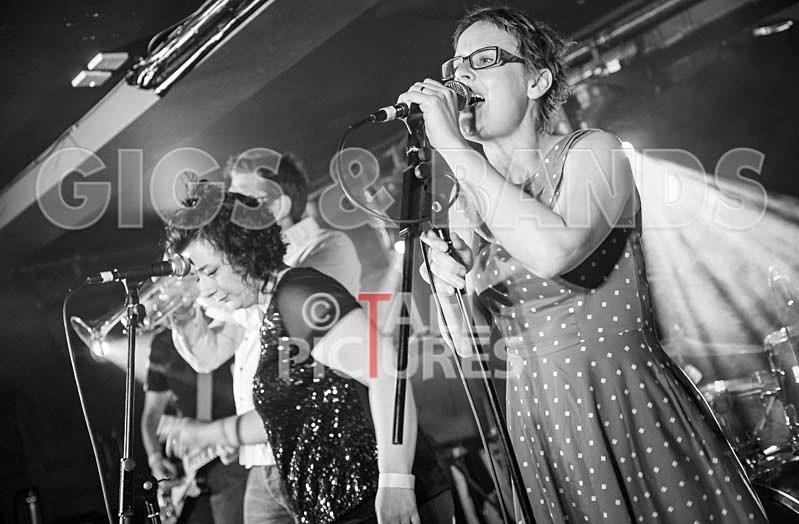 Ray and the Guns-3 - RAY AND THE GUNS