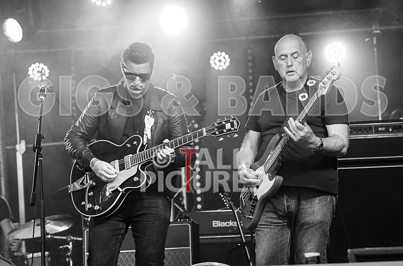 Matt Bonnville  The Cage Shakers-78 - MATT BONNEVILLE & THE CAGE SHAKERS