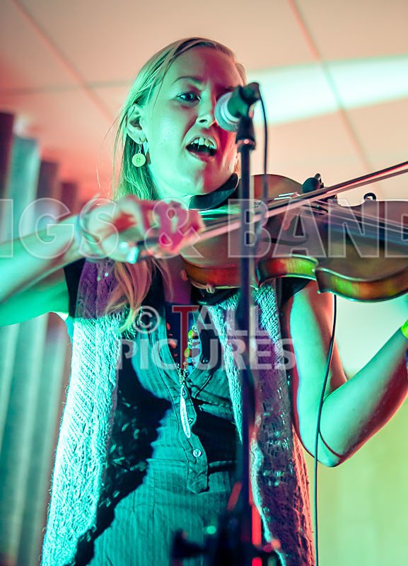 The Cor Damme Lars-36 - THE PEACE TENT STAGE