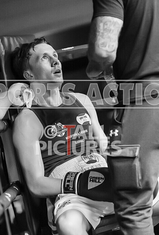 BOUT- 10 - Ruslan Gogercaks v Marcus Rees-12 - BOUT 10 - Ruslan Gogercaks v Marcus Rees