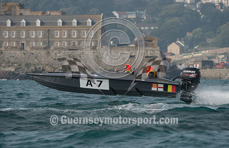 Powerboats_Race-3-2 - UIM CLASS 3A & 3B WORLD OFFSHORE CHAMPIONSHIP_RACE-3