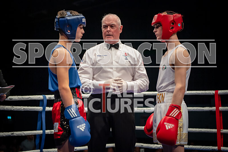 BOUT 3- Arnie Watson v Marillous Kelly-6 - BOUT 3: Arnie Watson v Marillous Kelly