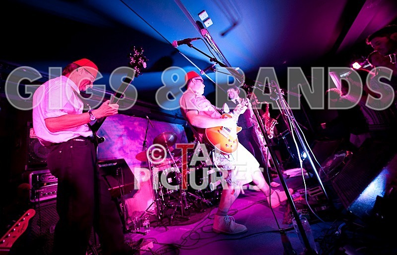 Sons of the Desert-18 - SONS OF THE DESERT