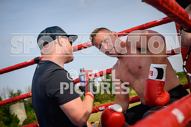 BOUT 7 - Luke Graham v Jan the Dutch Destroyer Dame-58 - BOUT 7 - Luke Graham v Jan 'the Dutch Destroyer' Dame