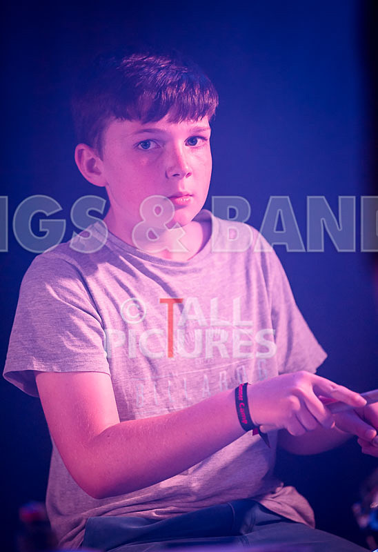 World on Fire-23 - WORLD ON FIRE