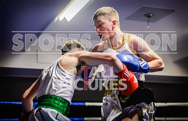 BOUT- 10 - Tom Teers v Shane Smith-46 - BOUT: 10 - Tom Teers v Shane Smith