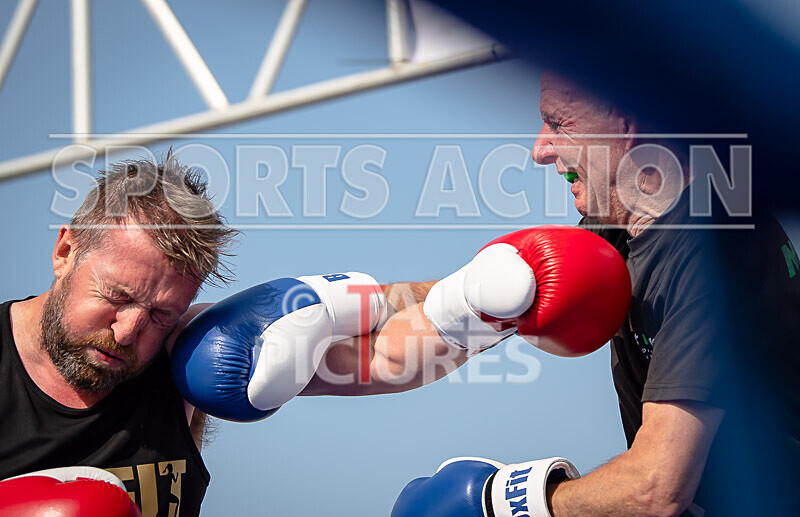 BOUT 2 - Steve -The Stoat- Ozanne v Alan -Dinosaur- Donaldson-37 - BOUT 2 - Steve 'The Stoat' Ozanne v Alan 'Dinosaur' Donaldson