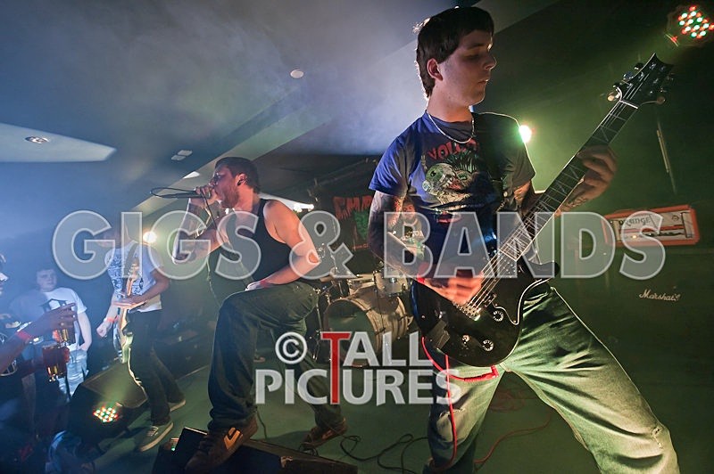 She Haunts the Roads-35 - SHE HAUNTS THE ROADS