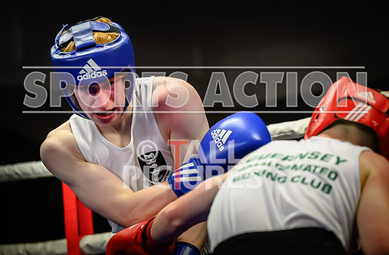 BOUT- 5 - Finn Walsh v Alix Watkins-26 - BOUT: 5 - Finn Walsh v Alix Watkins