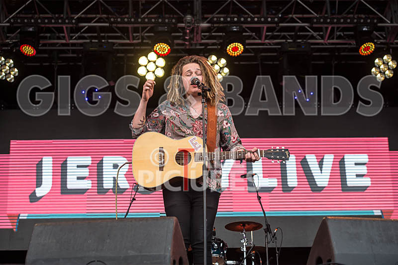 Luke Friend-4 - LUKE FRIEND