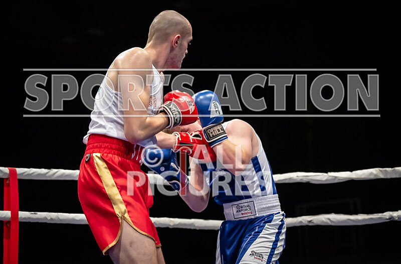 BOUT 9- Cameron Hards v Alex Sanderson-56 - BOUT 9: Cameron Hards v Alex Sanderson