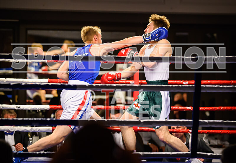 BOUT- 9 - Martinz Kublicks v Ben Forster-11 - BOUT 9 - Martinz Kublicks v Ben Forster