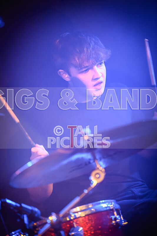 Motionless-47 - MOTIONLESS