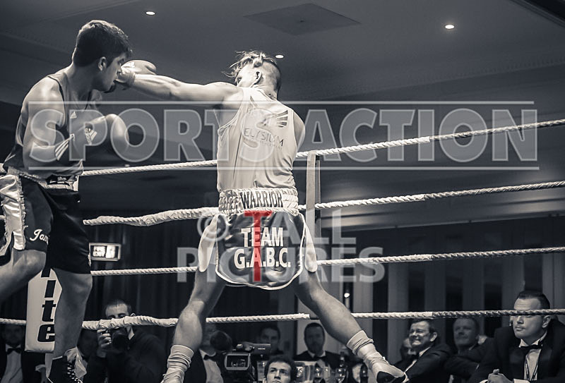 Bout 11_James Woolnough v Jamie Evans-24 - BOUT 11_James Woolnough v Jamie Evans