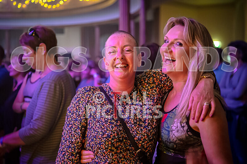 Buffalo Huddleston-571 - BUFFALO HUDDLESTON